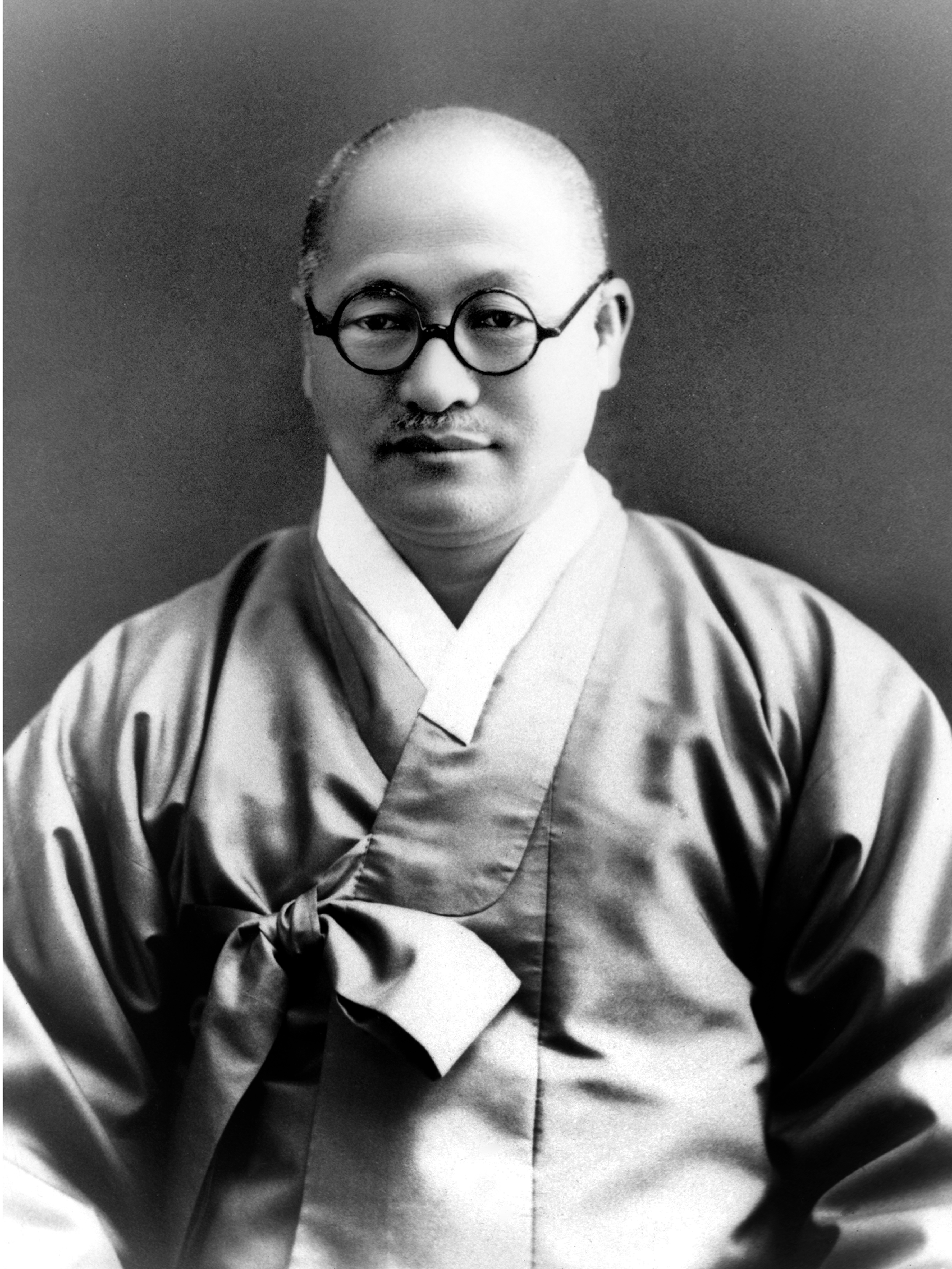 원기 16년 소태산 대종사 진영